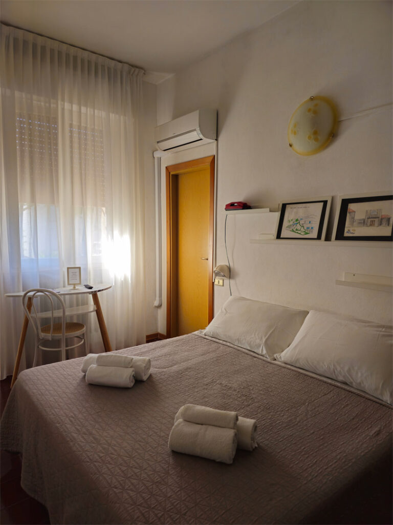 hotel villa mirna rimini marina centro 16